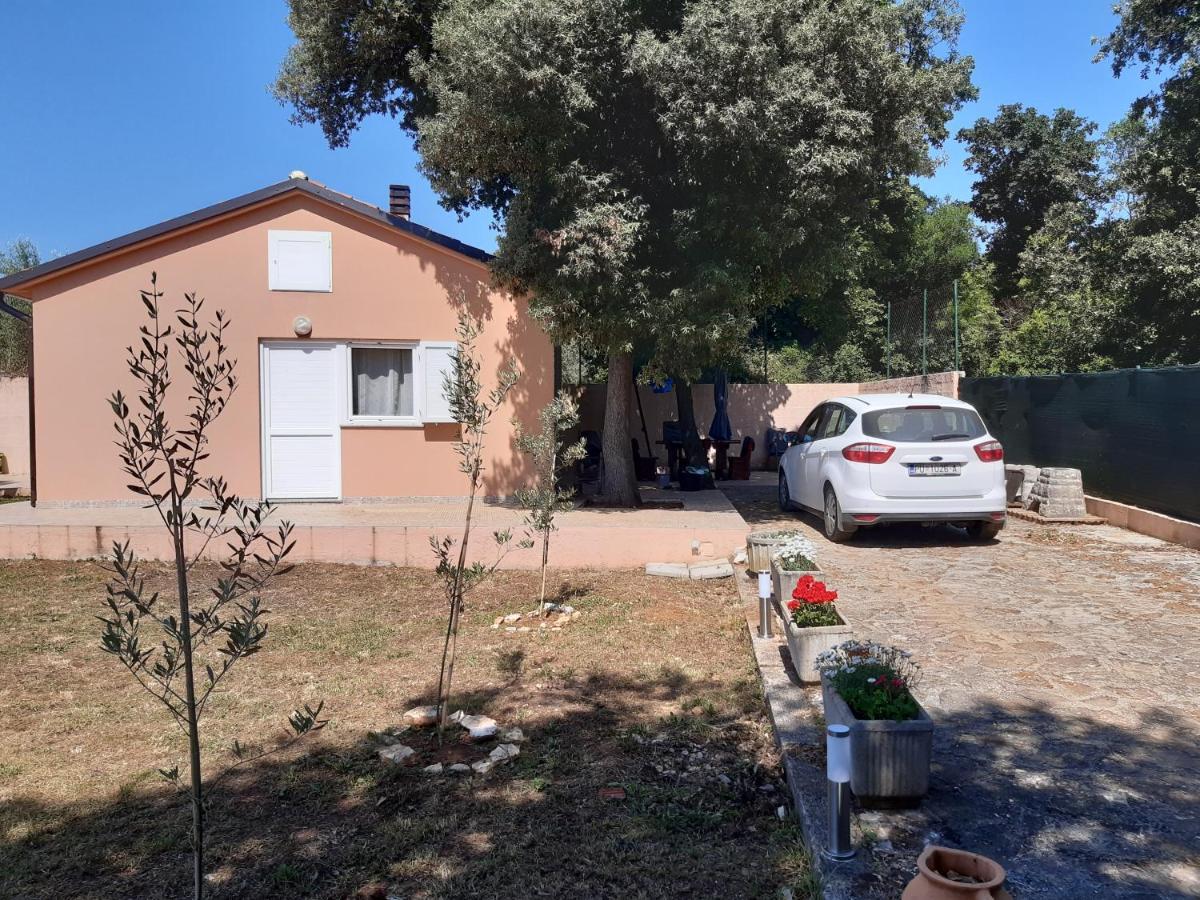 Villa Lave II Cozy House Ližnjan Exterior foto